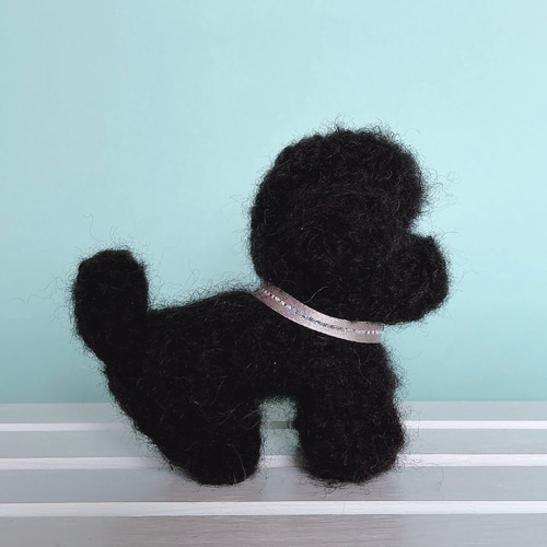 トイプードル（ブラック 黒）の羊毛フェルト 犬 羊毛フェルト chai