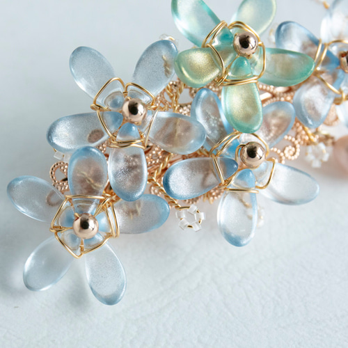 勿忘草[ワスレナグサ]のマジェステORバレッタ ヘアアクセサリー 髪飾り