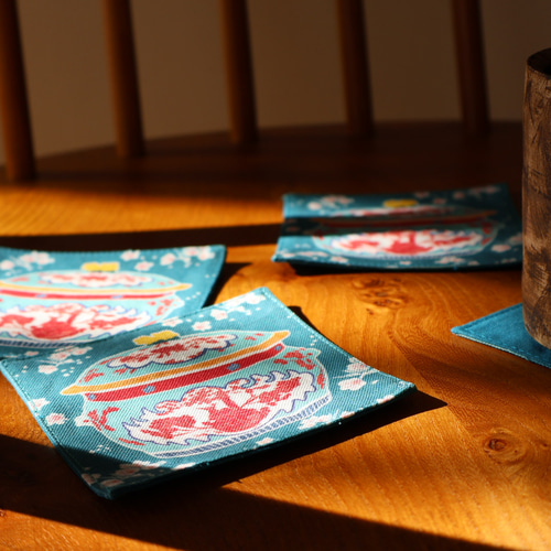 【専用】プラナカン食器カムチェンシンガポール ピンク大、イエロ大、ブルー小　3点 Amazon | プラナカン食器 グラス（コップ）2点セット（イエロー