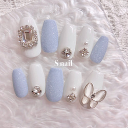 ネイルチップ 韓国 ブルー 水色 白 ホワイト 蝶々 ストーン ガーリー  