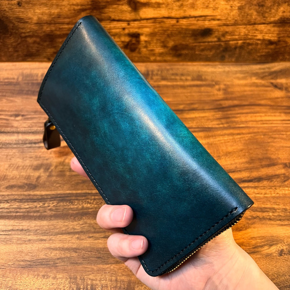 革の手染め- L字ファスナー中財布 / グリーン（緑+青） 2枚目の画像