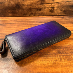 革の手染め- ラウンドファスナー長財布 / バイオレット（深紫） 6枚目の画像