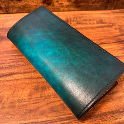 革の手染め- 二つ折り長財布 / グリーン（緑+青） 4枚目の画像