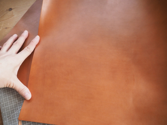 iPhone全機種対応レザーケース（猫耳ポケット追加ケース） 4枚目の画像