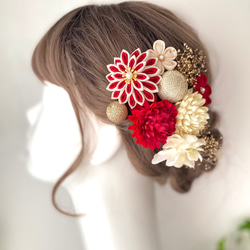 つまみ細工　髪飾り　濃いエンジ　アイボリー 成人式 髪飾り 和装 アイボリー×ワインレッド つまみ細工 マム 和玉
