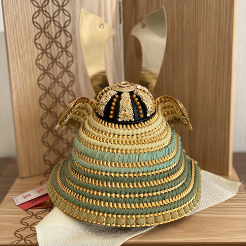 端午の節句　5月人形　立派な兜　弓矢　刀剣　黒の畳台　まとめて 5月人形 端午の節句 刀飾り 5月人形の兜と弓矢と刀の3点セット 端午の