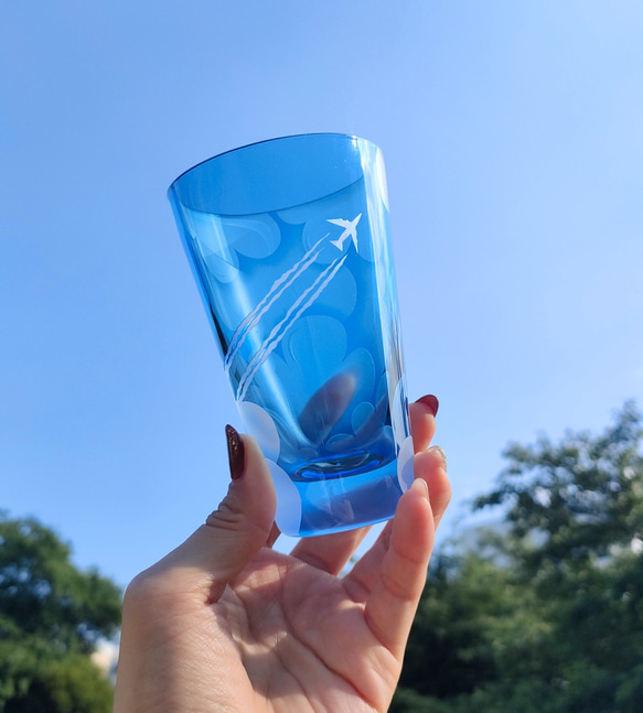 【受注生産】Sky-Hi 飛行機雲 青空タンブラー サンドブラスト 空色グラス 8枚目の画像