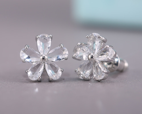 天然石♡レア♡大輪お花模様ホワイトアイアゲートのピアス14kgf 6f0e953e94c9ad77b8b87ec700738d