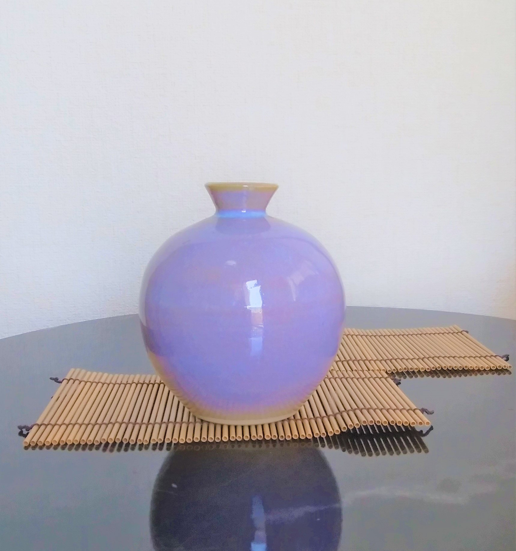 島根・石見の土で焼いた松渓山焼　　1輪挿し・花器　　 玄関・デスク・ちょっとしたスペース