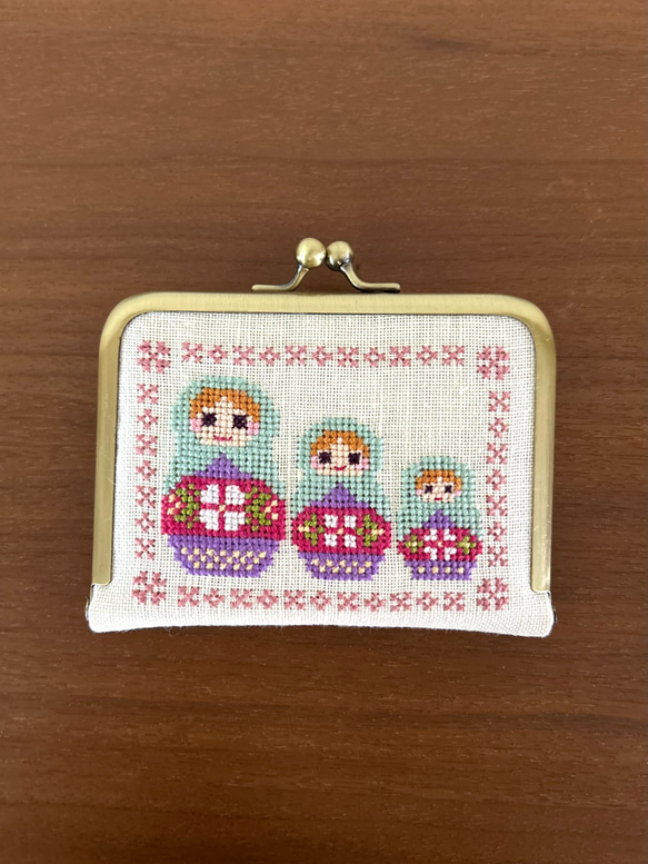 がま口　ソーイングセット　ニードルブック　刺繍　マトリョーシカ　ペパーミント 1枚目の画像