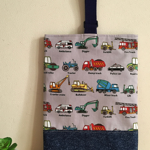 白の 働く車 柄 × 水色星柄 シューズケース 上履き袋 上履き入れ ☆色選べます♪働く車 上履き入れ 車 上靴入れ 靴袋 男の子