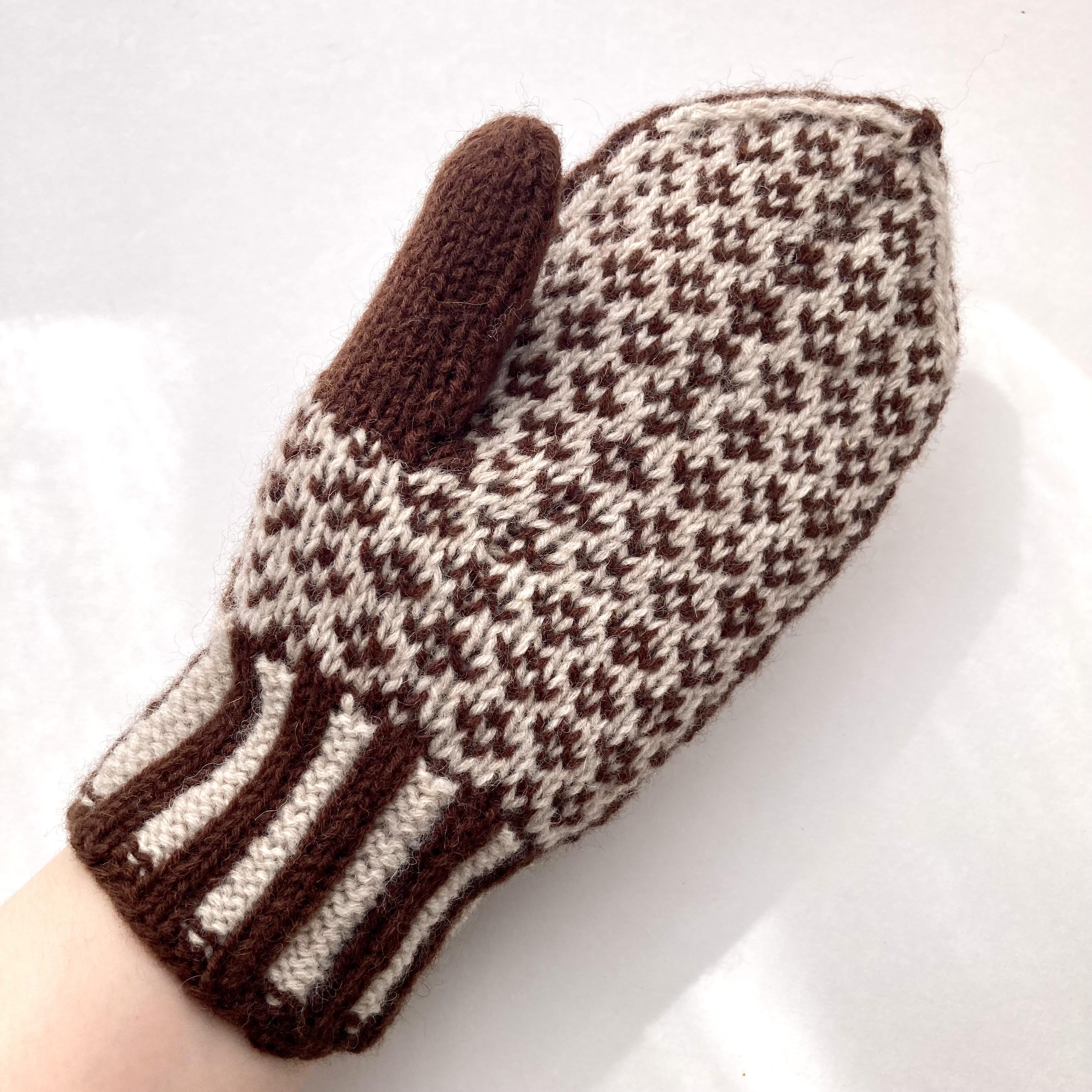 【アルパカ&メリノウール】北欧テイスト　草花模様の手編みミトン　3色展開