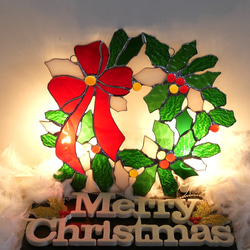 ✴︎:.｡光の魔法を纏うステンドグラスのクリスマスリース（グリーン