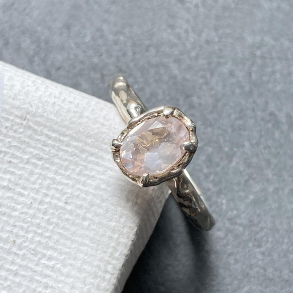 ローズクオーツのリング【Melty ring＜oval Rose quartz＞】 11枚目の画像