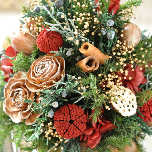 定番人気✽シックなクリスマスに✽木の実たっぷりのミニツリー【 ～S