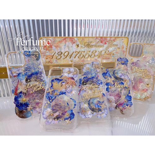 金魚✨名入れ キラキラゴージャス フラワー 花柄✨イニシャル