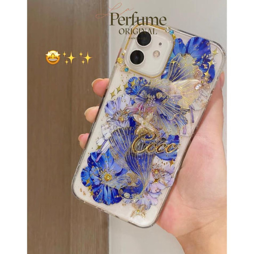 金魚✨名入れ♡キラキラゴージャス✨✨イニシャル オリジナル iPhoneケース 金魚✨名入れ キラキラゴージャス フラワー 花柄✨イニシャル