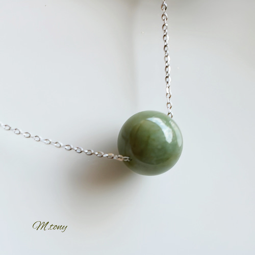 天然石本翡翠「 大粒。一粒。」22 ct シック&シンプル