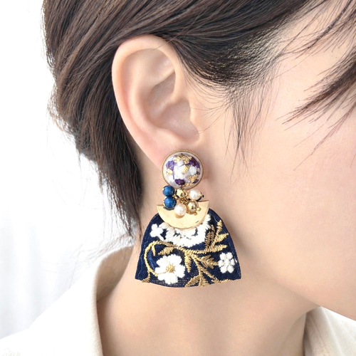 大ぶりチュールインド刺繍リボンタッセルイヤリング/ピアス イヤリング