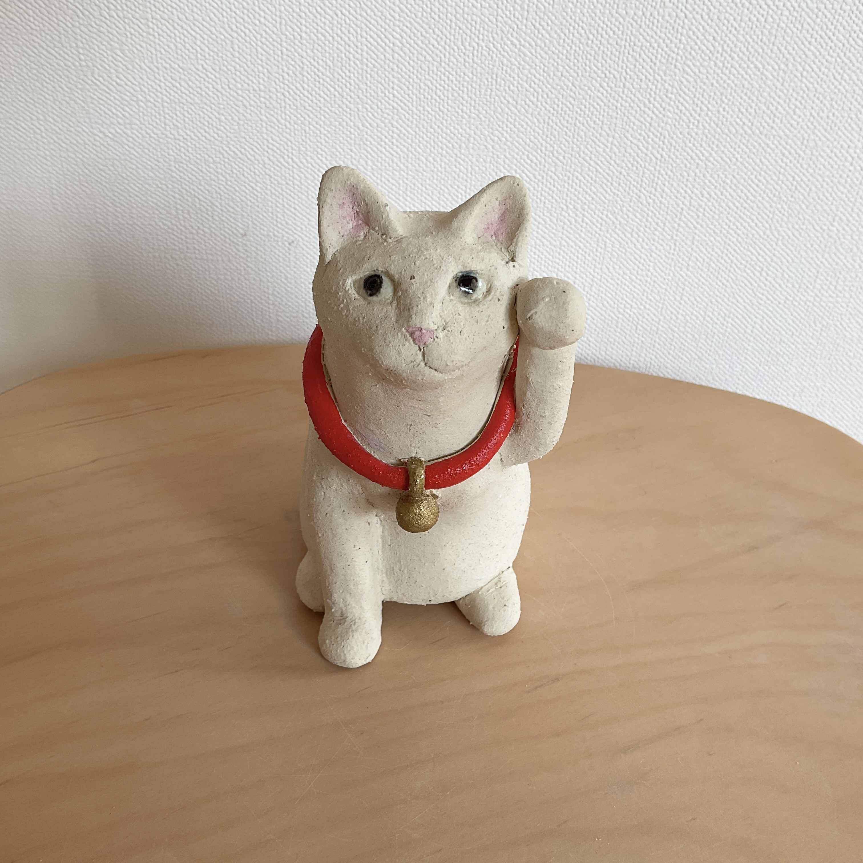 陶器のまねき猫(白)