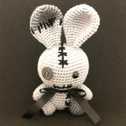 翌日発送】再販⭐︎ゾンビうさぎのあみぐるみ あみぐるみ m craft