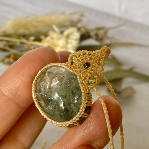 銀の波と虹 ガーデンクォーツ ネックレス 03 マクラメ ペンダント