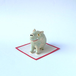 勇気と元気をもらえそうなイノシシさん（亥）干支ミニ置物 陶器 その他