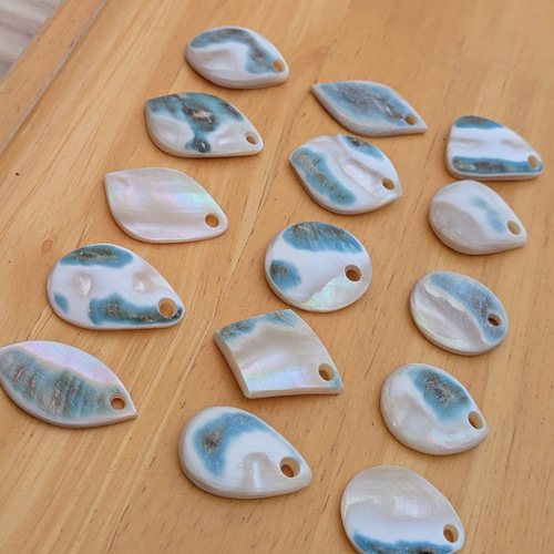 夜光貝磨きアクセサリー作りキット ✳【 小さいパーツ 】 キット 夜光