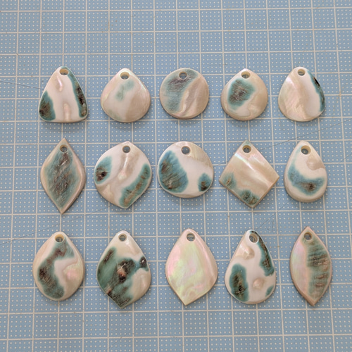 夜光貝磨きアクセサリー作りキット ✳【 小さいパーツ 】 キット 夜光