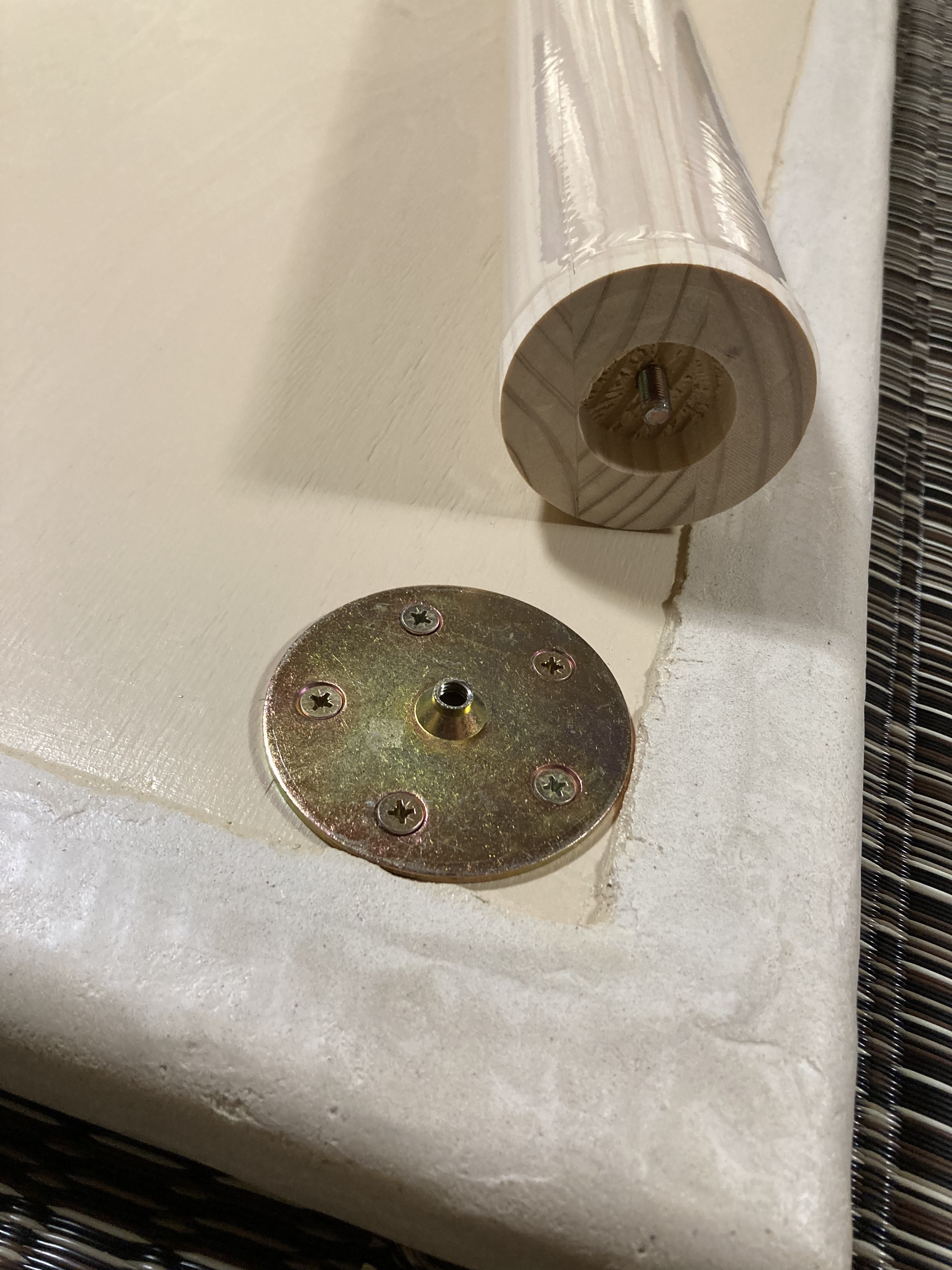 モールテックス　ダイニングテーブル