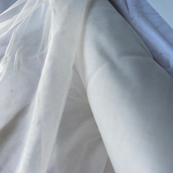 【幅広150cm】ソフトチュール生地 オフホワイト｜なめらかでやわらかなチュール／ウェディング・背景布・衣装づくり 3枚目の画像