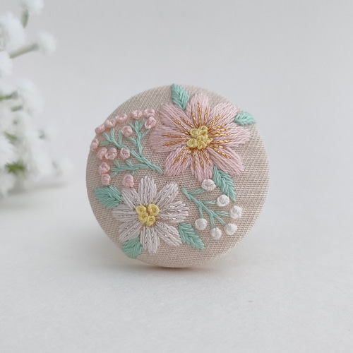 ふんわりパステルカラーのお花刺繍ブローチor刺繍ヘアゴム ブローチ