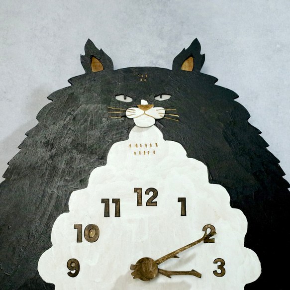 ハチワレ猫 ロング ビッグサイズ 時計 木製 振り子時計 掛け時計 4枚目の画像