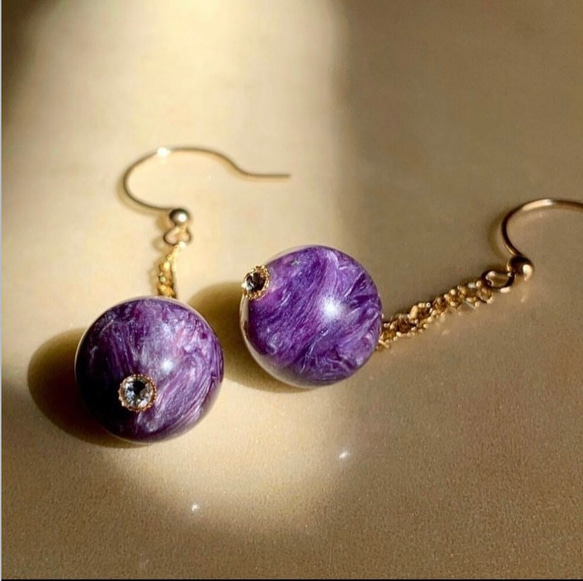 チャロアイトのピアス