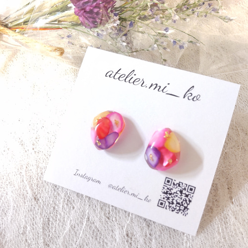 さざれ石 レジンピアス ハンドメイド 鉱石型 ピアス（スタッド・一粒