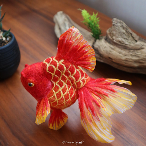 羊毛フェルト 金魚 琉金 オブジェ - メルカリ