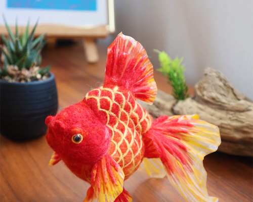 羊毛フェルト　金魚　琉金　オブジェ b1b12712a67bea2451230b19a7a88c