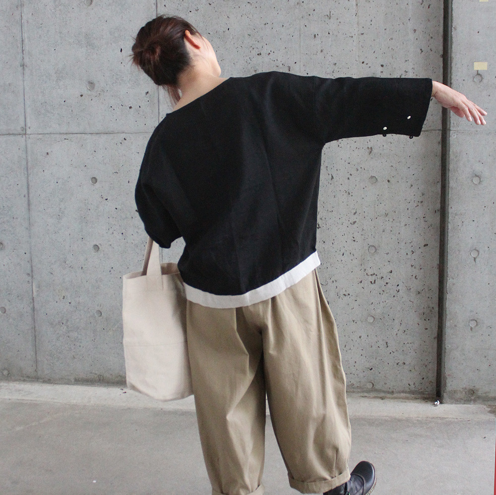 ◉バイカラーがお洒落な大人モード◉ ピュアリネンモノクロトップ　ブラック