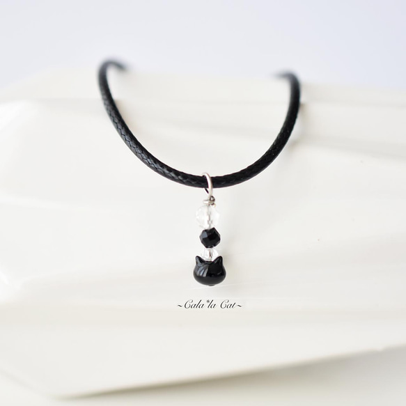 黒猫×オニキス＆水晶のメンズレザーネックレス – シンプルで軽量な