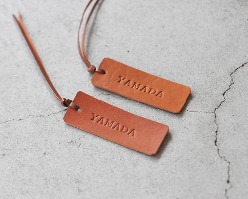 刻印無料》Leather Tag レザータグ 結婚式席札／鞄のネームタグ 席次表・席札・メニュー表 ver_handmade  通販｜Creema(クリーマ) 12769920