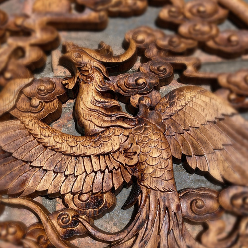 飛天鳳凰30㎝ 透かし彫（アンティーク調） 台座付き ウォール