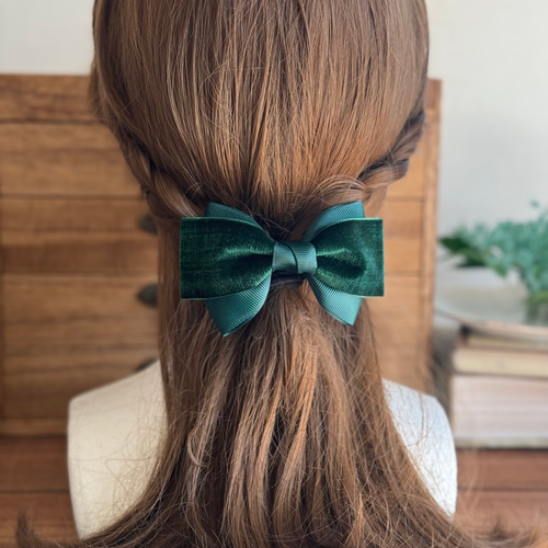 ベロア×グログランリボン グリーン 緑 リボンヘアアクセサリー 発表会