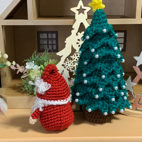 クリスマスツリー・サンタクロース☆編みぐるみ2点セット緑☆受注制作