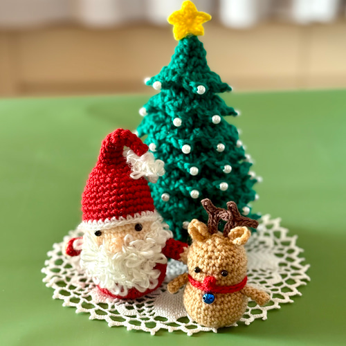 クリスマスツリー・サンタ・トナカイ・サンタさん袋☆編みぐるみ4点
