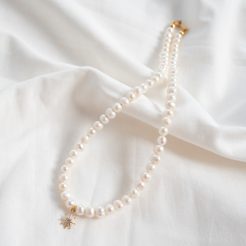 淡水パール/星チャームネックレス ネックレス・ペンダント Coral