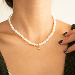 蓄光するスノークリスタルのチャーム【6月淡水パール】 蓄光するスノークリスタルのチャーム【6月淡水パール】