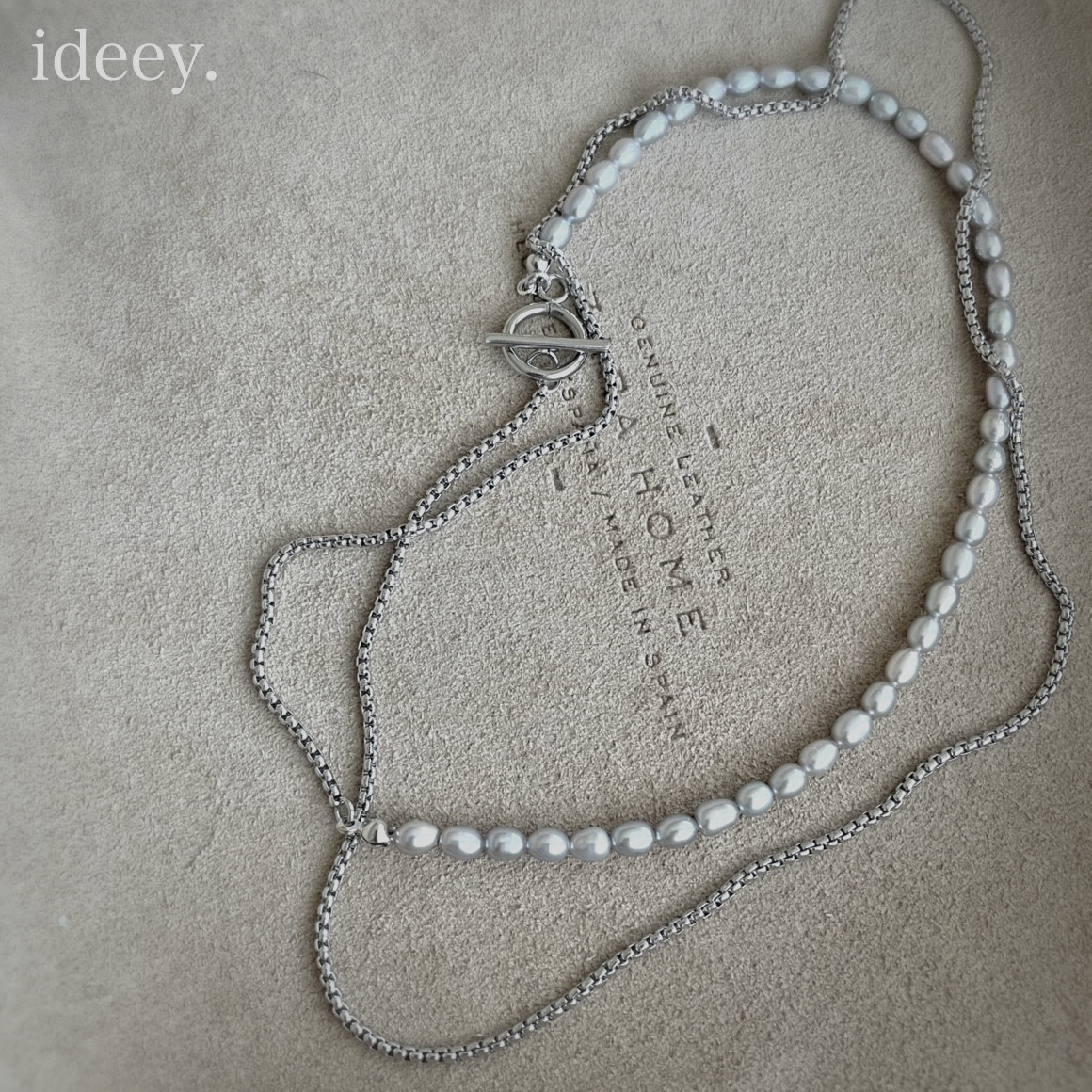 【特集掲載】シルバーグレー淡水パールロングチェーンネックレス〈250〉