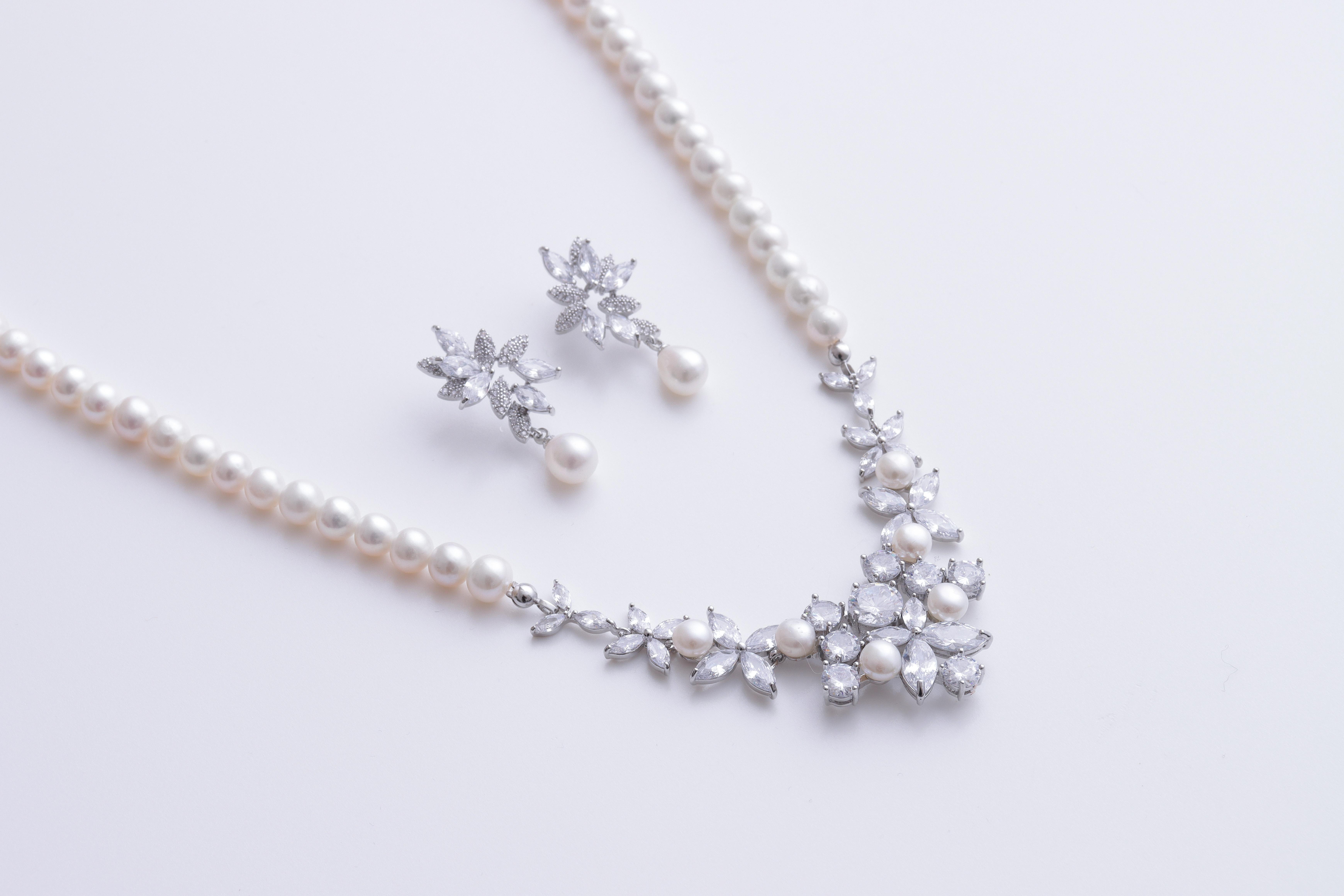 ◇送料無料◇ウェディング　ブライダル　アクセサリー　淡水真珠　キュービックジルコニア