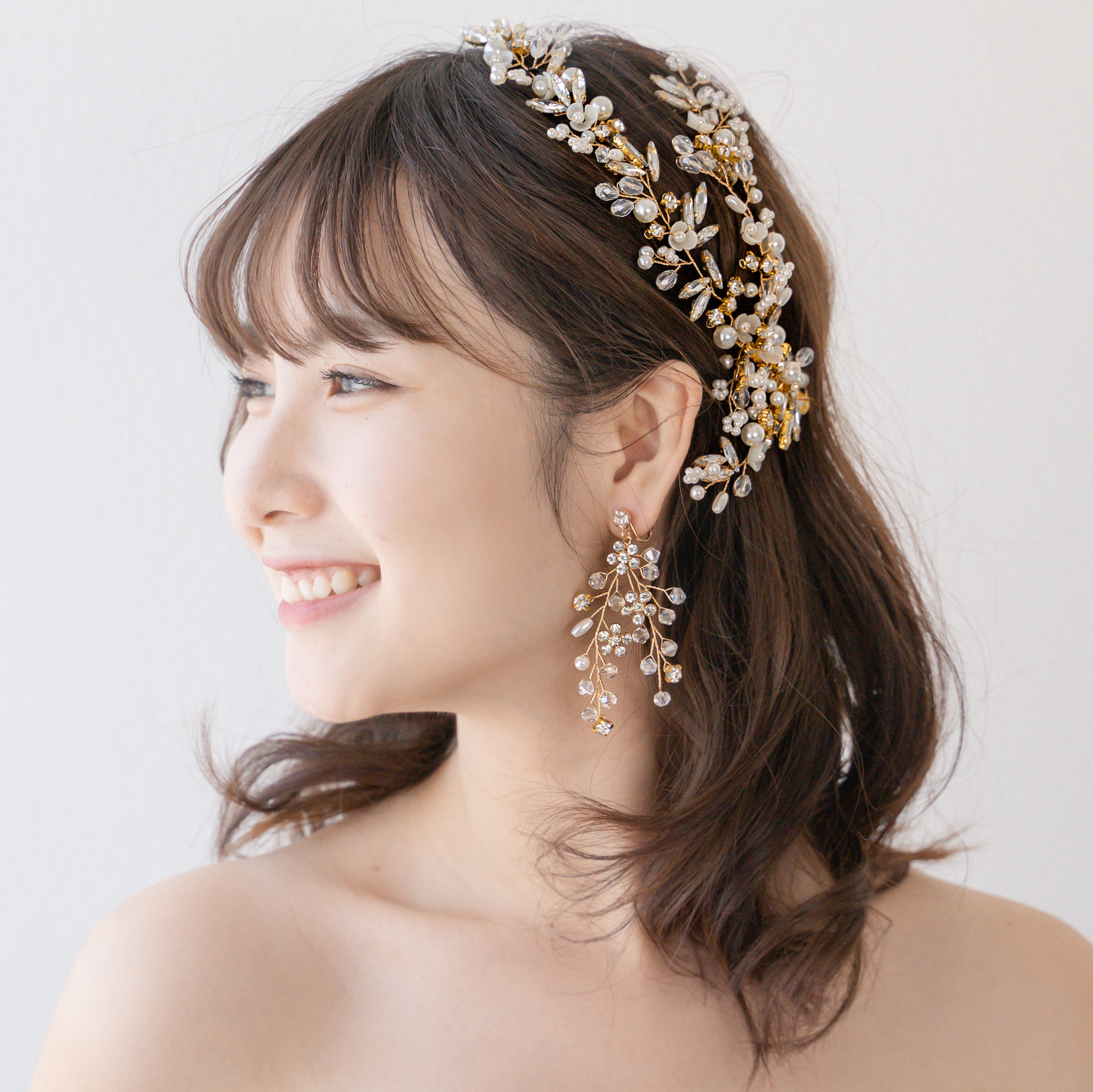 ◇送料無料◇2点セット　ヘアアクセサリー＆ピアスorイヤリング　ゴールド　ヘッドドレス　ウェディング　110223104