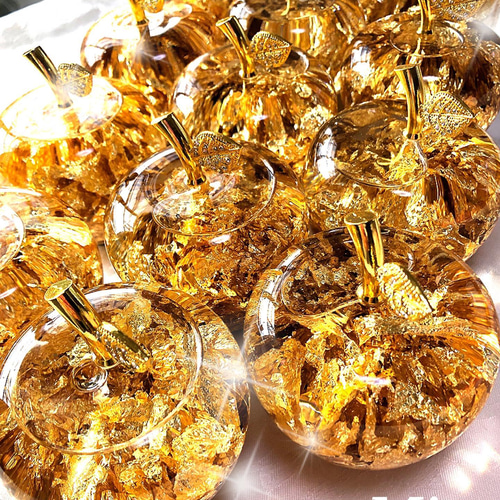 作家作品 新品 箱付き 世界に1つだけ‼︎金箔ゴールドリンゴ 金箔りんご